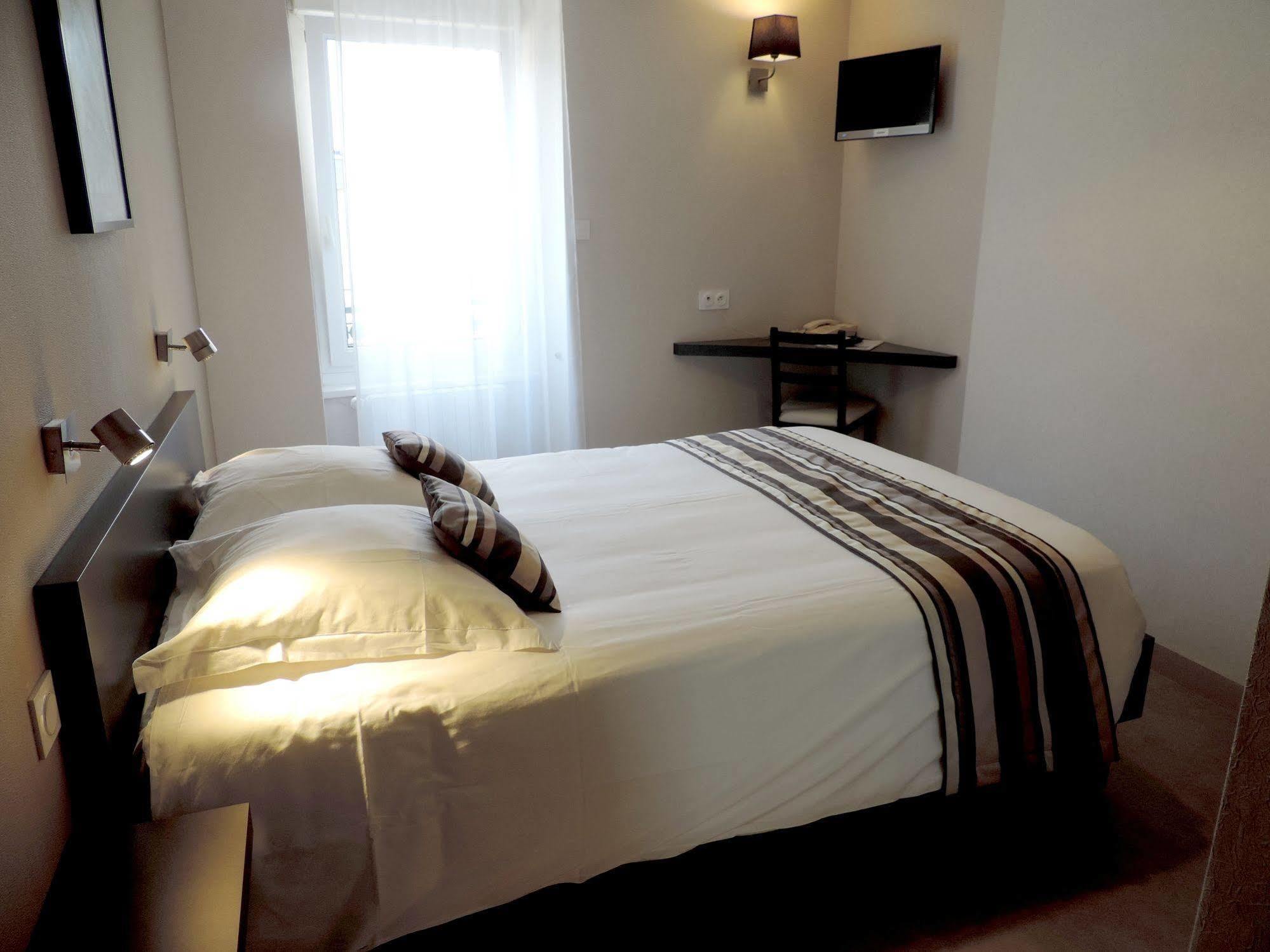 Le Cadoudal Hotel Auray Exterior photo